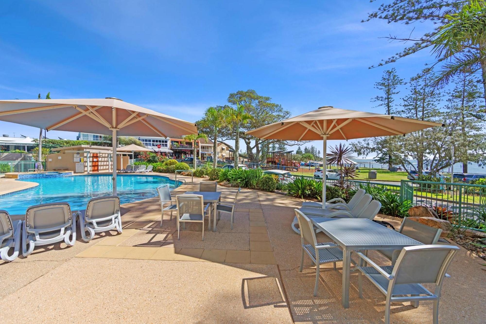 The Norfolks On Moffat Beach Caloundra Exterior foto